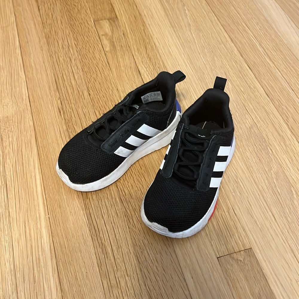 Toddler Adidas Shoes Size 7